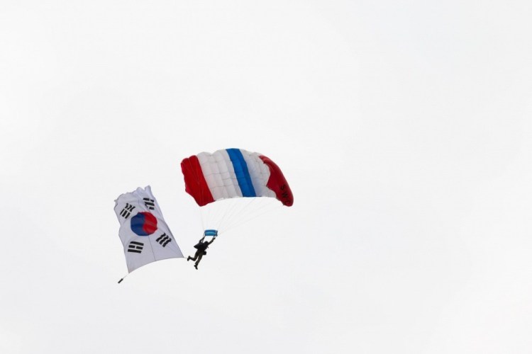 Op-Ed: Will South Korean soap operas bring democracy to the North?