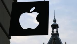 Apple doesn’t want to sell your private info, but they aren’t stopping other companies from abusing it