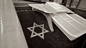 Oscar Stewart, Jewish veteran, saved lives at the Poway synagogue
